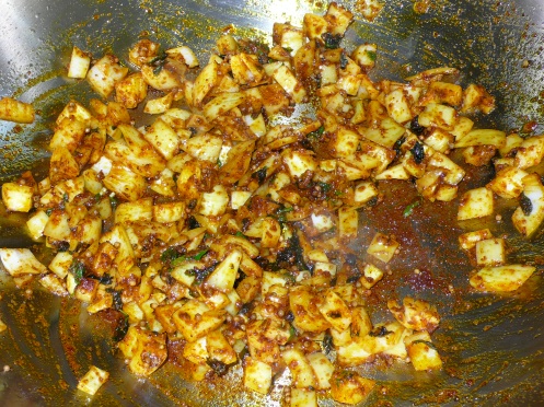 onions with spice mix